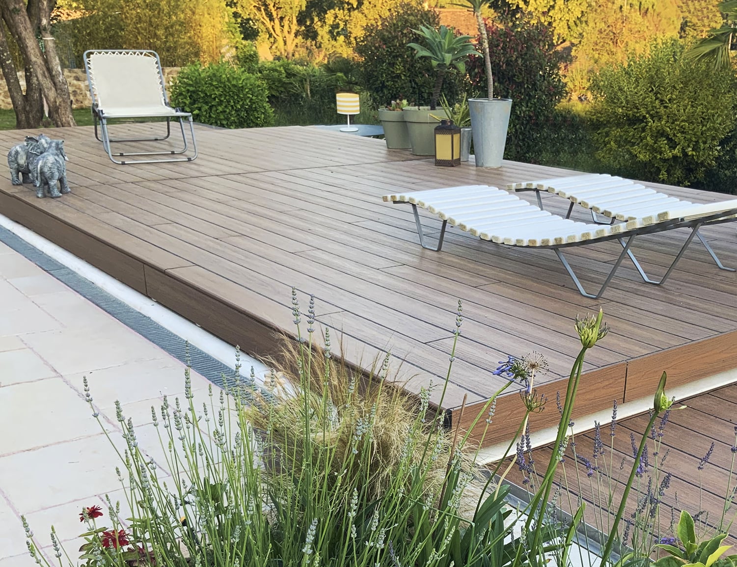 8 idées pour une terrasse coulissante de piscine tendance
